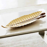Centro De Mesa Folha Dourado Em Metal 7,5 x 65 x 26,5 cm - Ela Decora